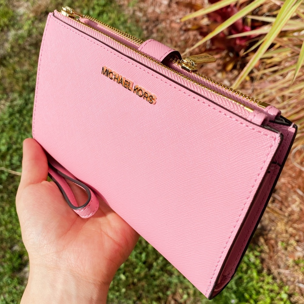 SALE‼️‼️ NWT Michael Kors Large Wallet - Picture 2 of 6